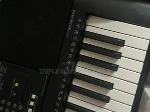 Yamaha Psre 333 Keyboard