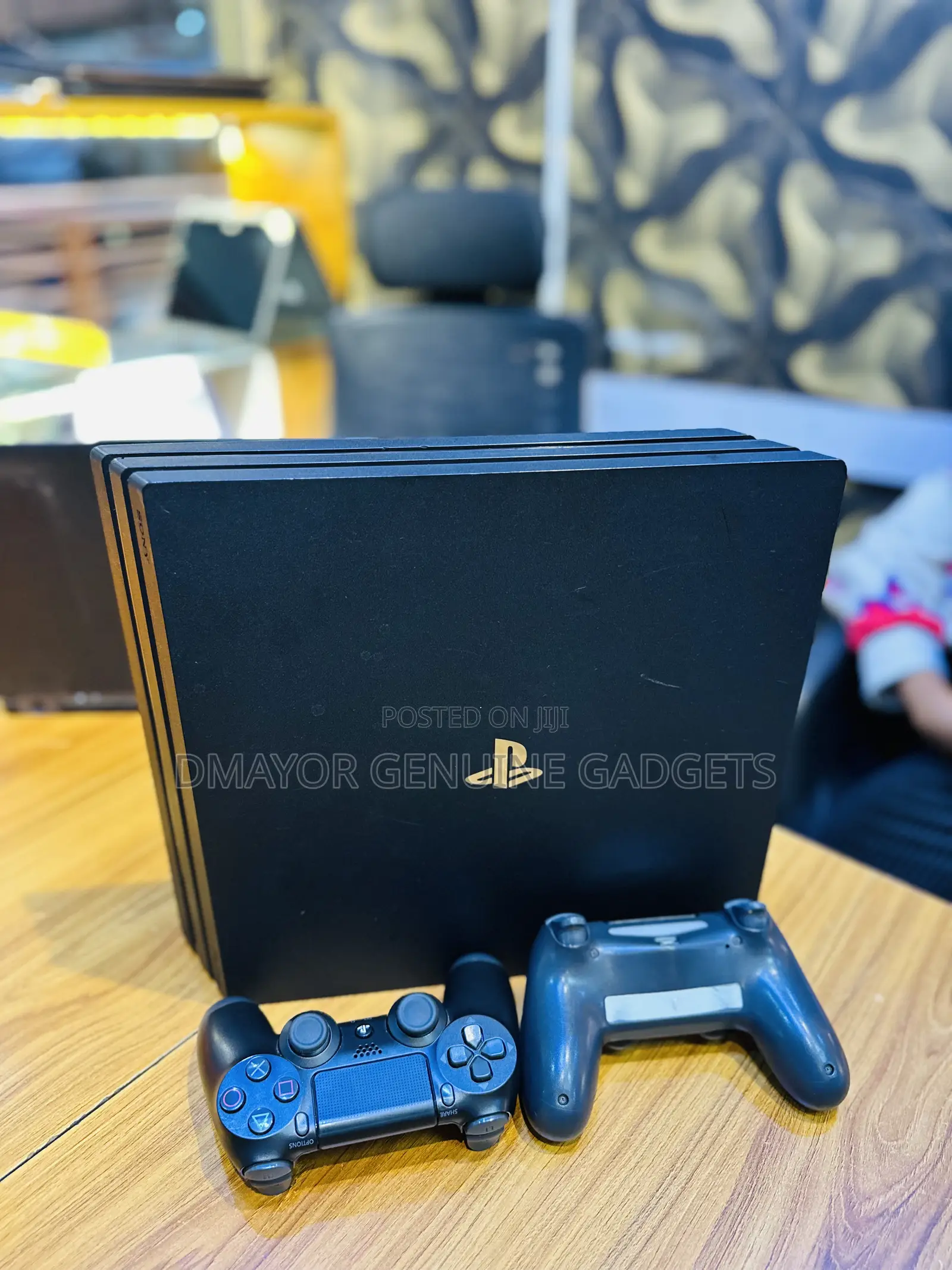 Play Station 4 Pro