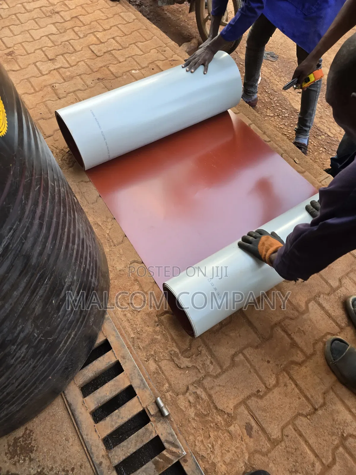 Coloured Plain Sheet G28.