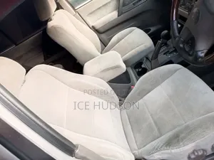 Mitsubishi Pajero 2002 Silver