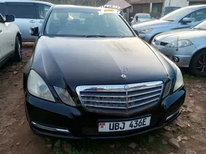 Mercedes-Benz E300 2012 Black