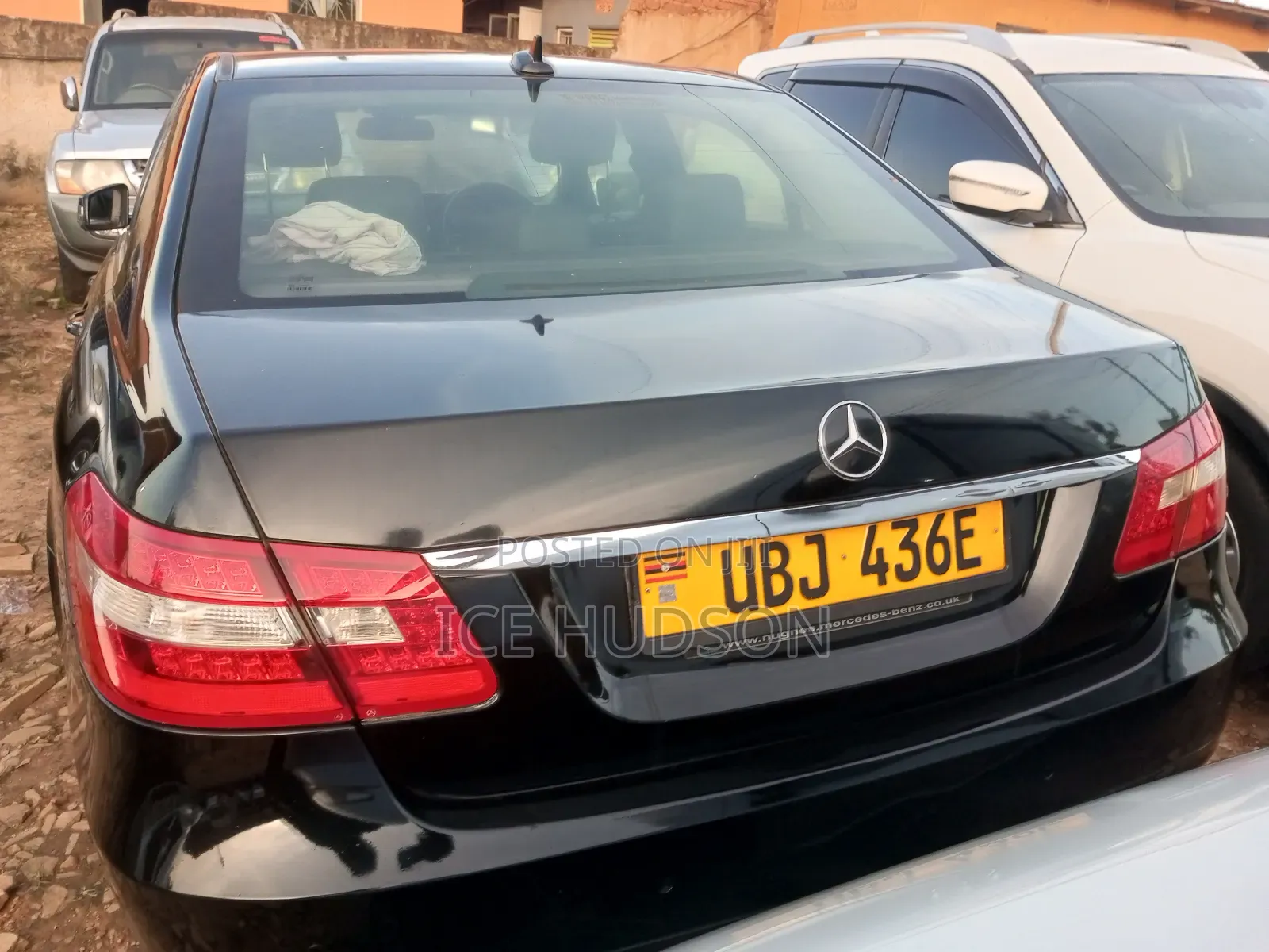 Mercedes-Benz E300 2012 Black