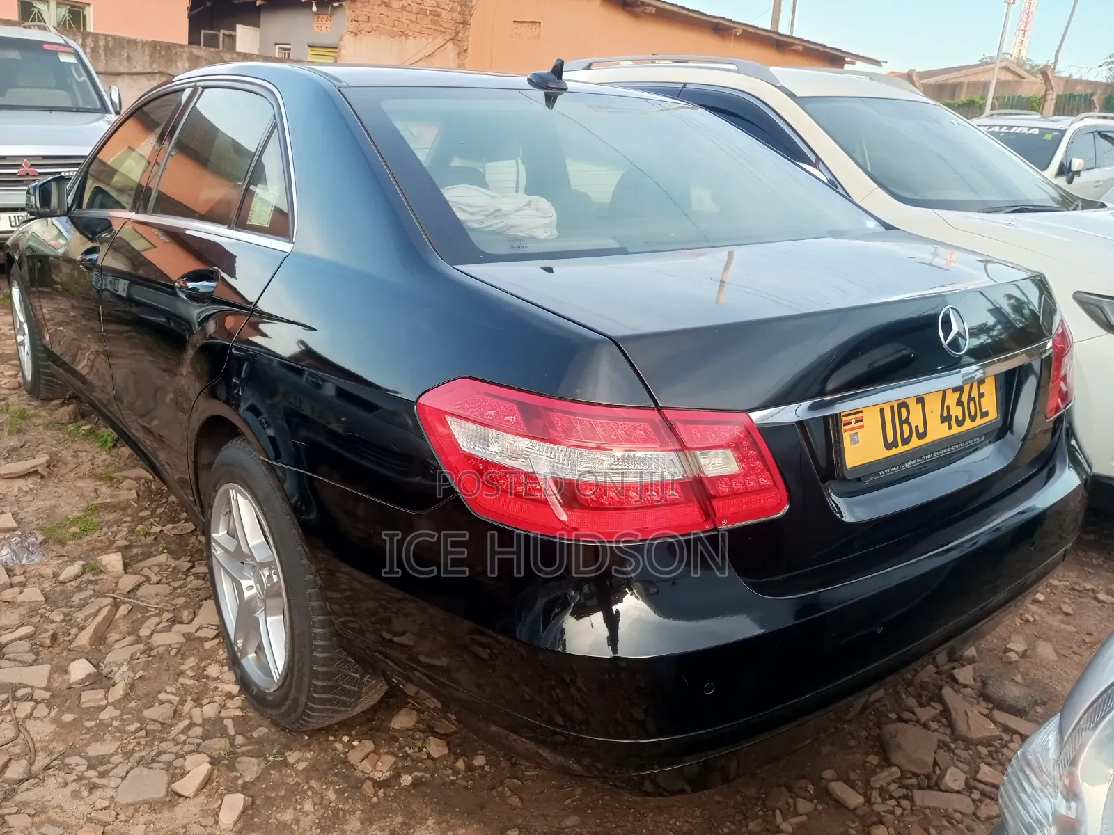 Mercedes-Benz E300 2012 Black