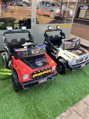 Kids Rechargeable Electric Car – Kids Driving Ride Toy Vehicle