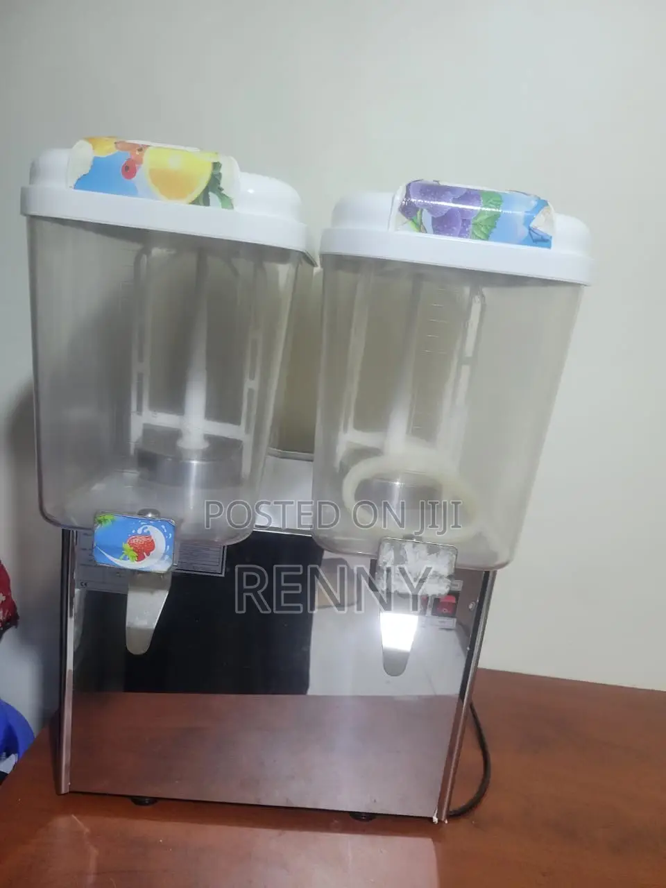 Commercial Beverage Dispenser