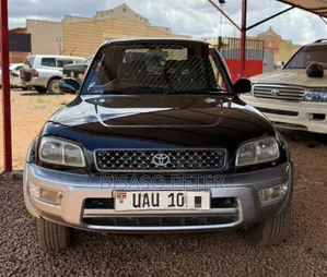 Toyota RAV4 1999 Black