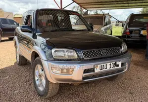 Toyota RAV4 1999 Black