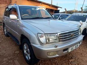 Toyota Land Cruiser 2002 Silver