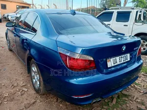 BMW 525i 2004 Blue