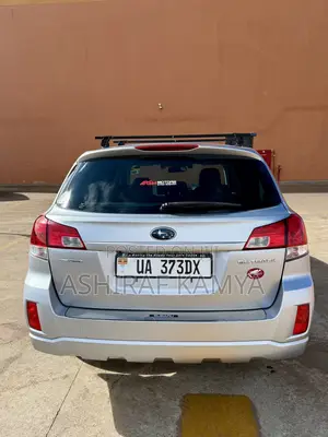Subaru Outback 2011 Silver