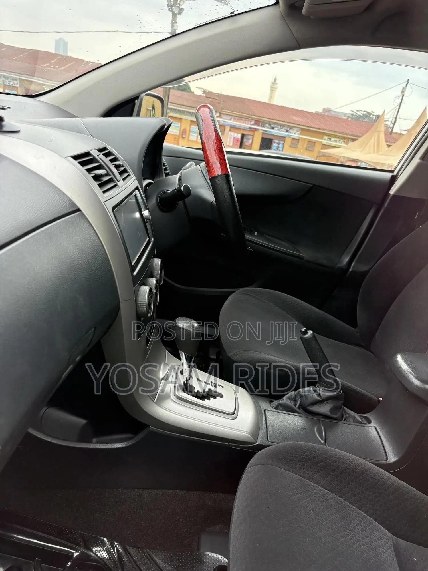 Toyota Corolla Fielder 1.5 Petrol FWD 2011 Silver