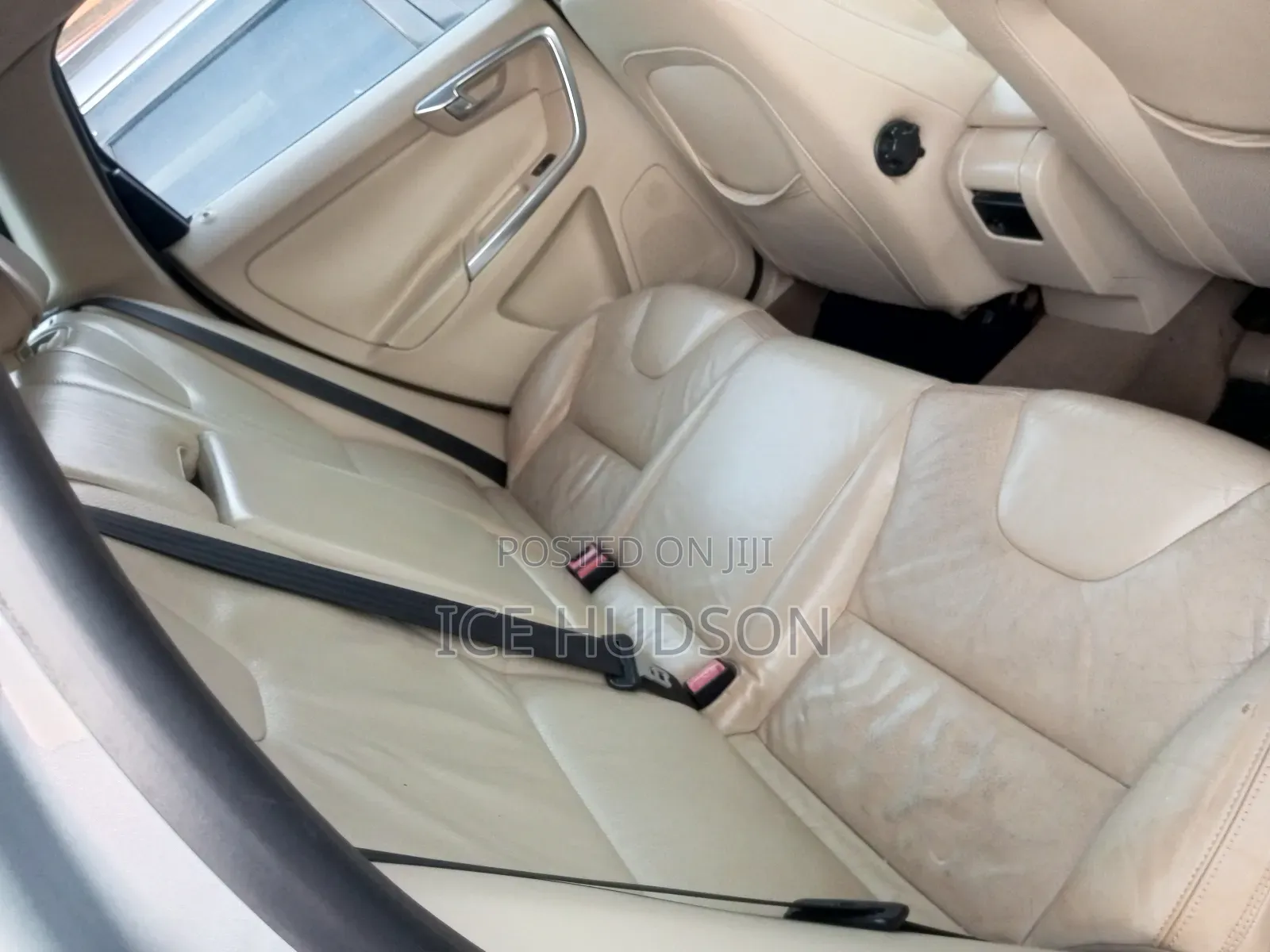 Volvo XC60 2013 Silver