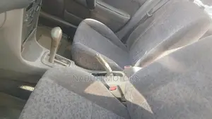 Toyota Corolla II 1999 White