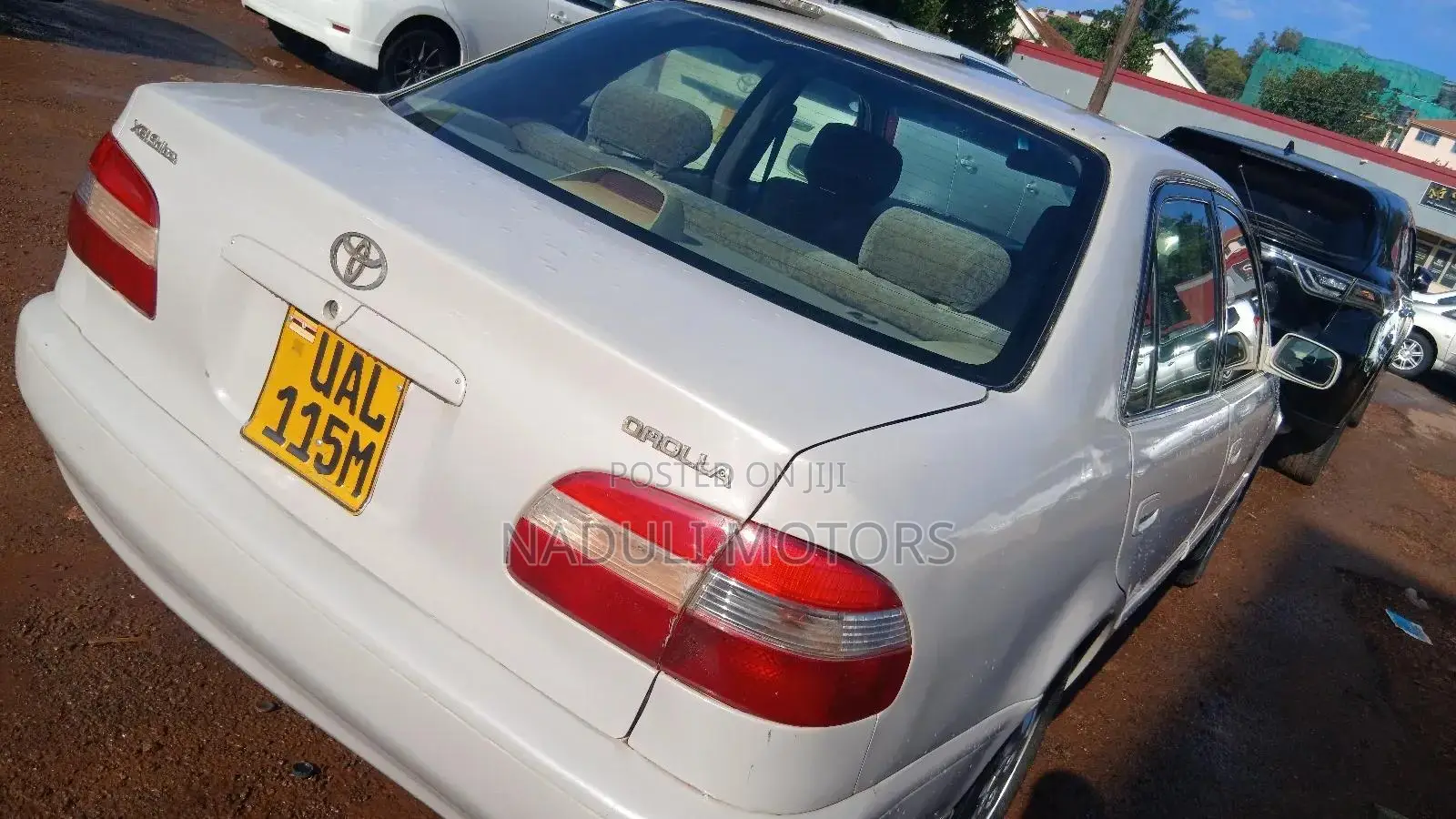 Toyota Corolla II 1999 White