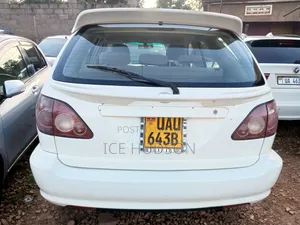 Toyota Harrier 2002 White
