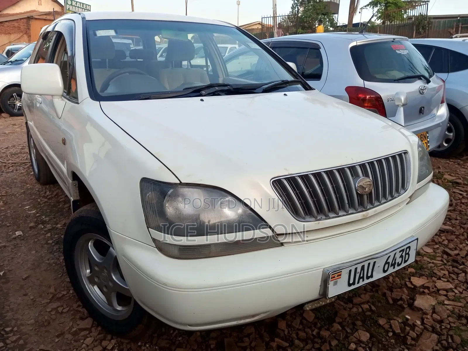 Toyota Harrier 2002 White