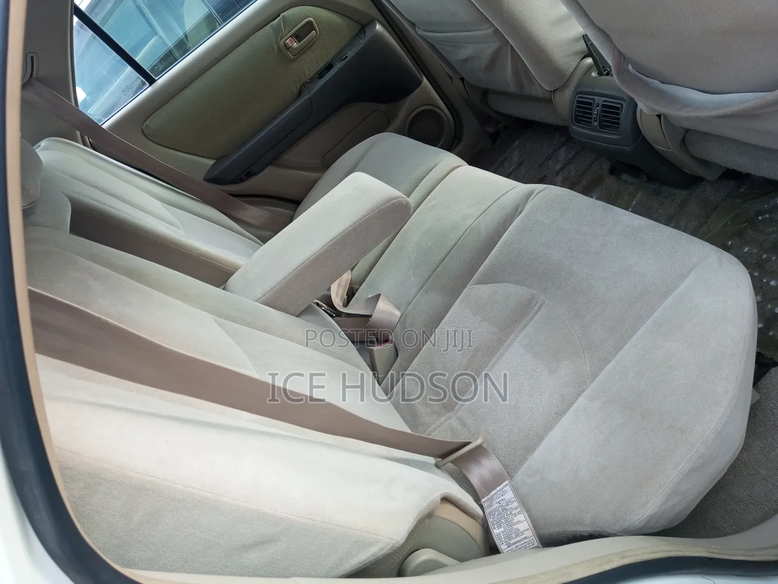 Toyota Harrier 2002 White
