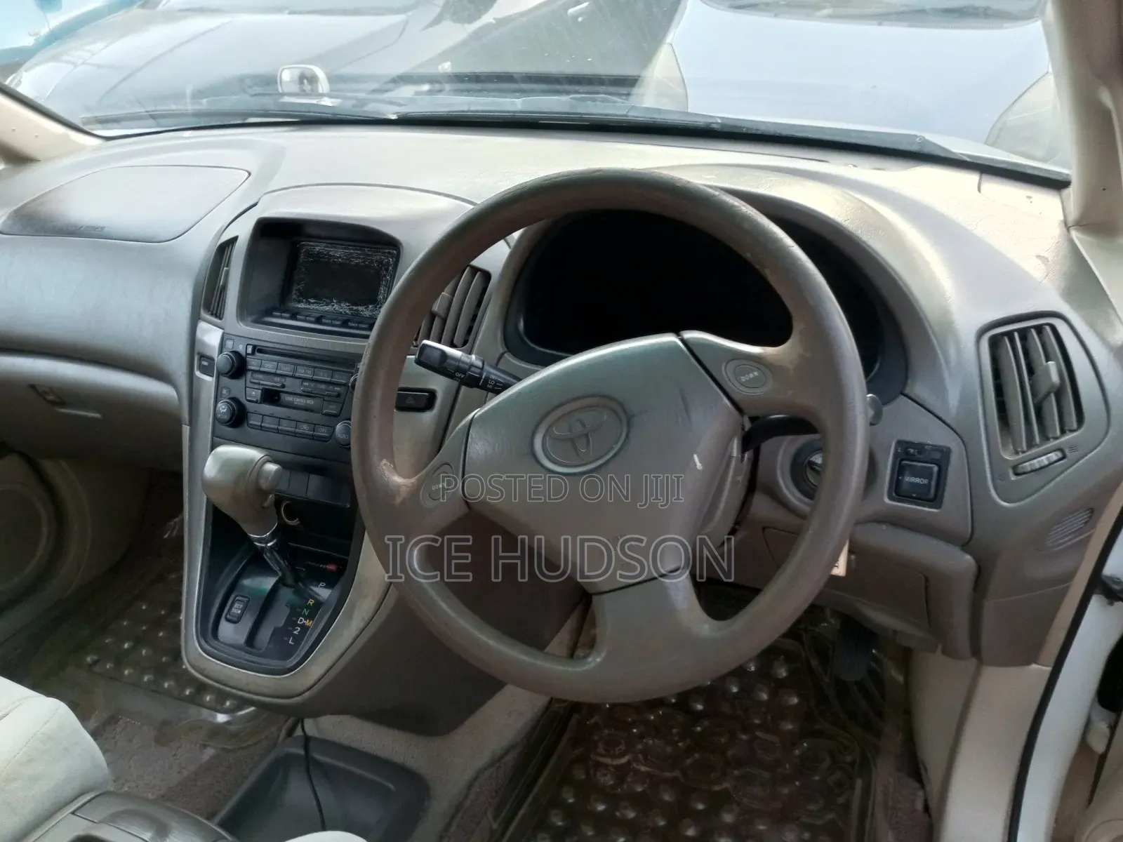 Toyota Harrier 2002 White
