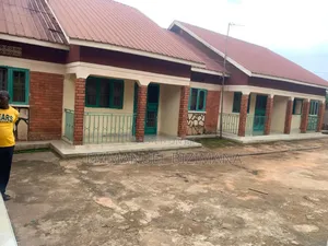 Furnished 2bdrm Room & Parlour in Mperwerwe, Central Division for sale