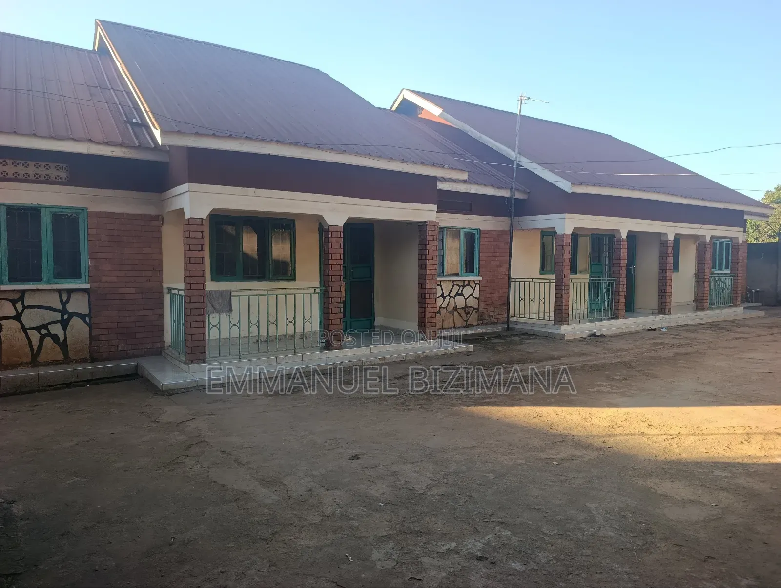 Furnished 2bdrm Room & Parlour in Mperwerwe, Central Division for sale