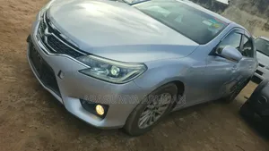 Toyota Mark X 2.5 AWD 2015 Silver