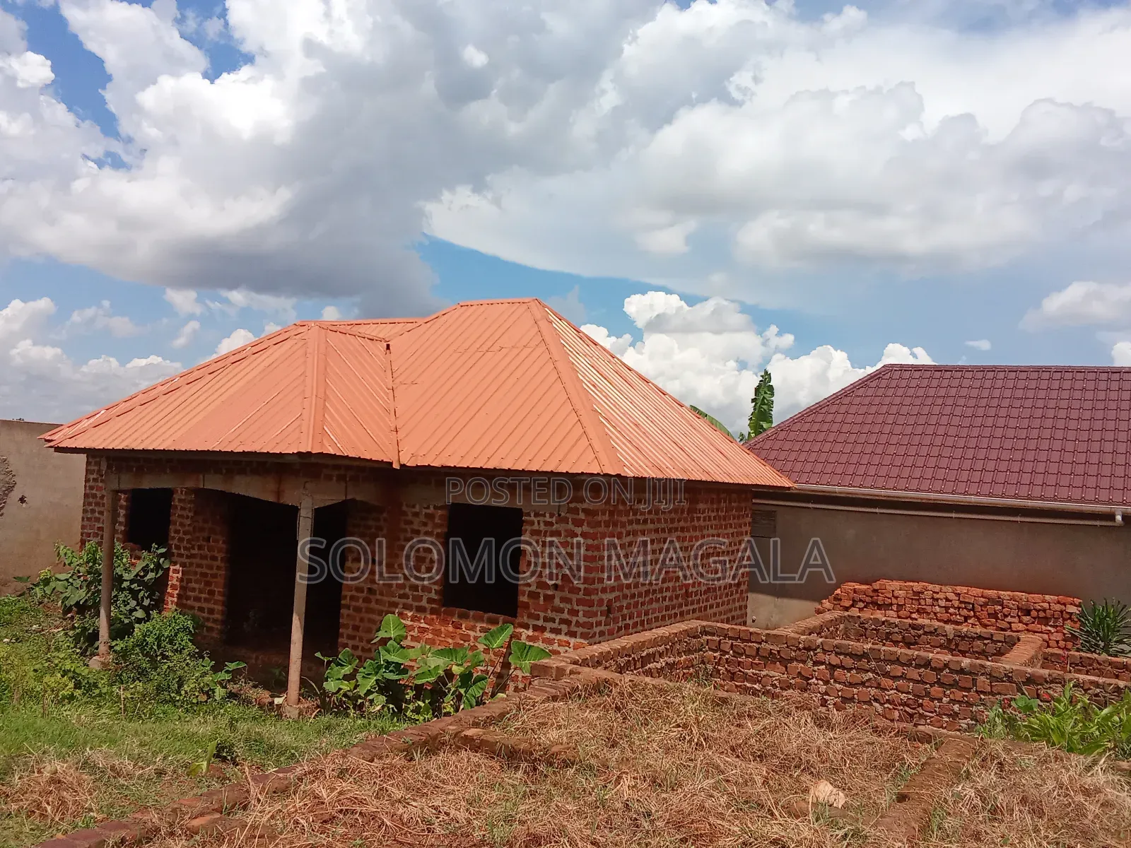 2bdrm House in Buwambo, Wakiso / Wakiso for sale
