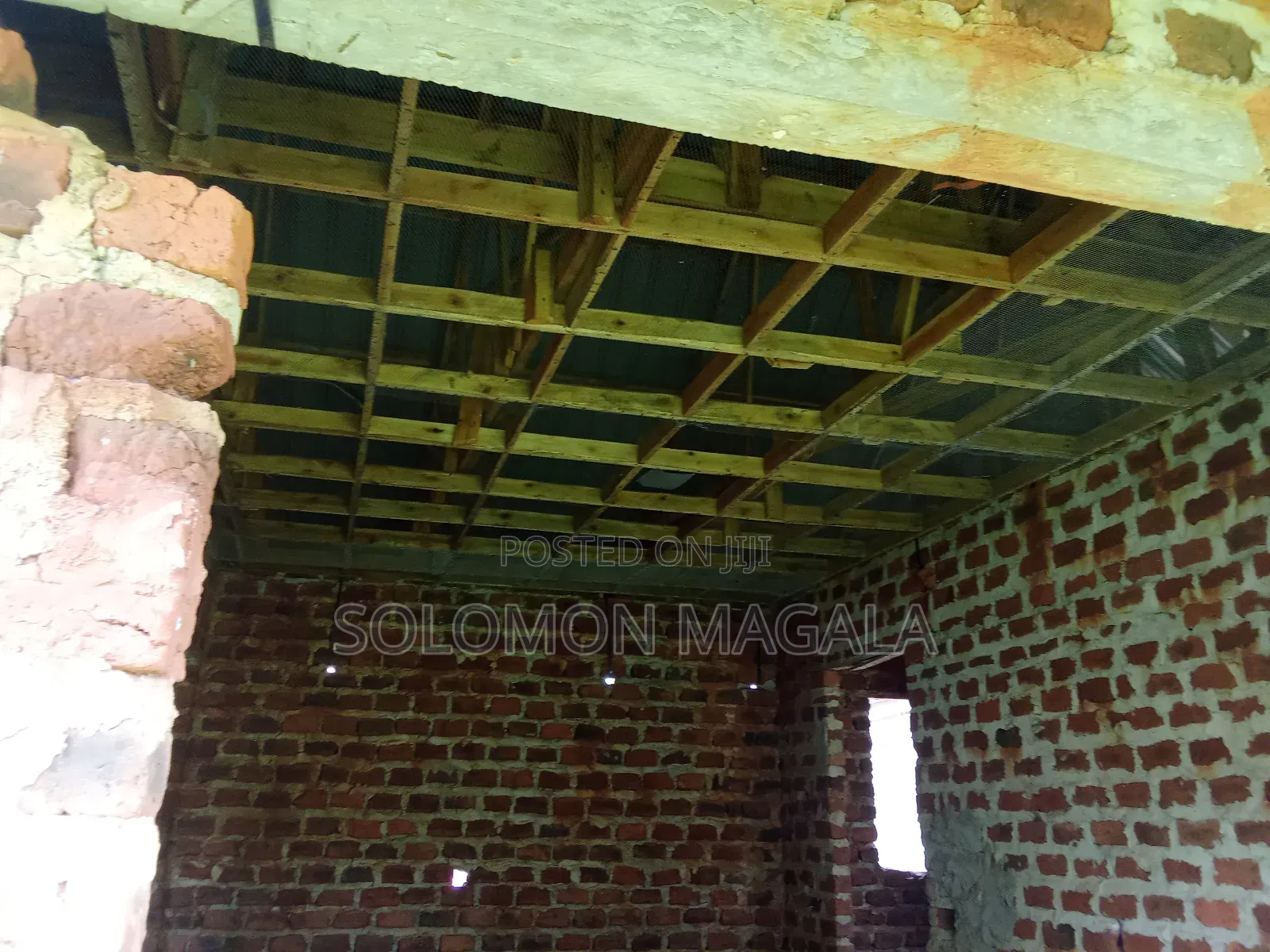 2bdrm House in Buwambo, Wakiso / Wakiso for sale
