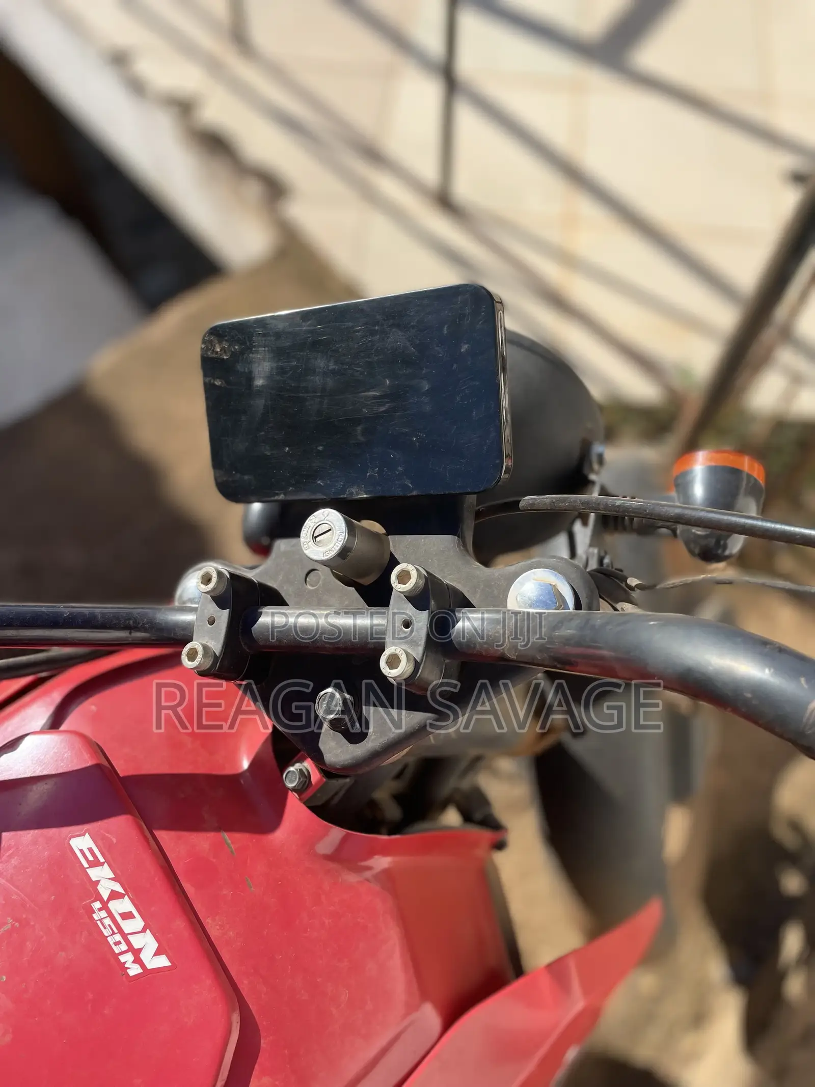 Bajaj Boxer 100 2025 Red