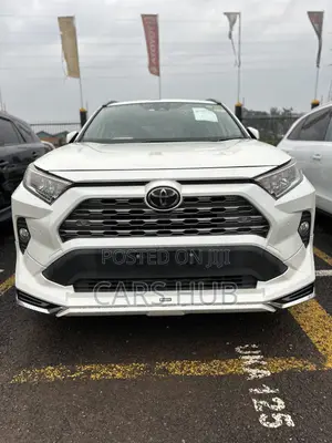 Toyota RAV4 Adventure AWD 2020 White