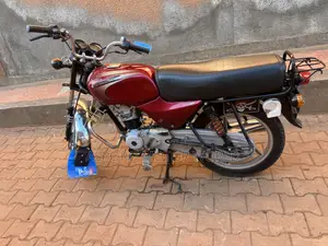 Bajaj Boxer 100 2018 Red