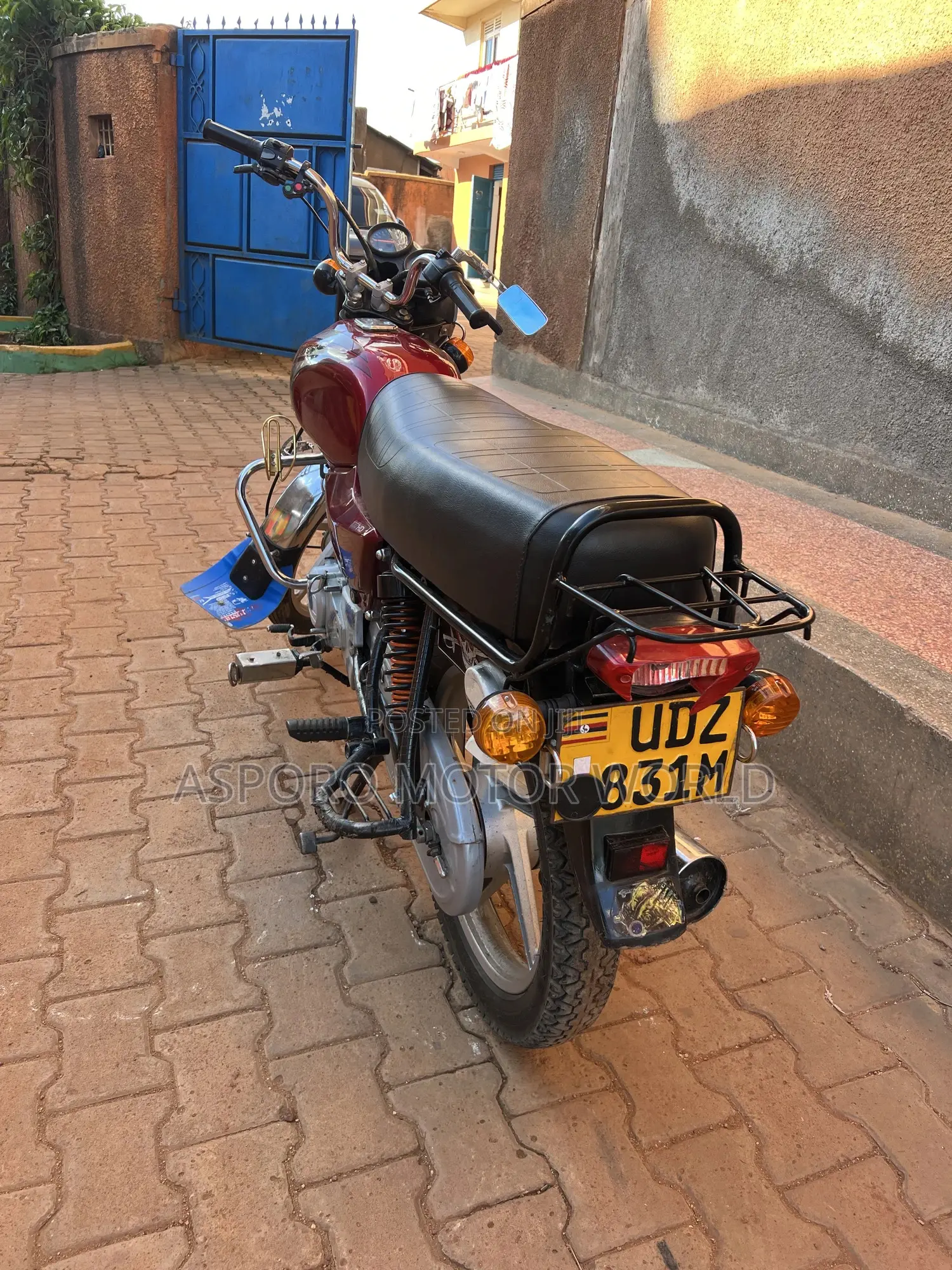Bajaj Boxer 100 2018 Red