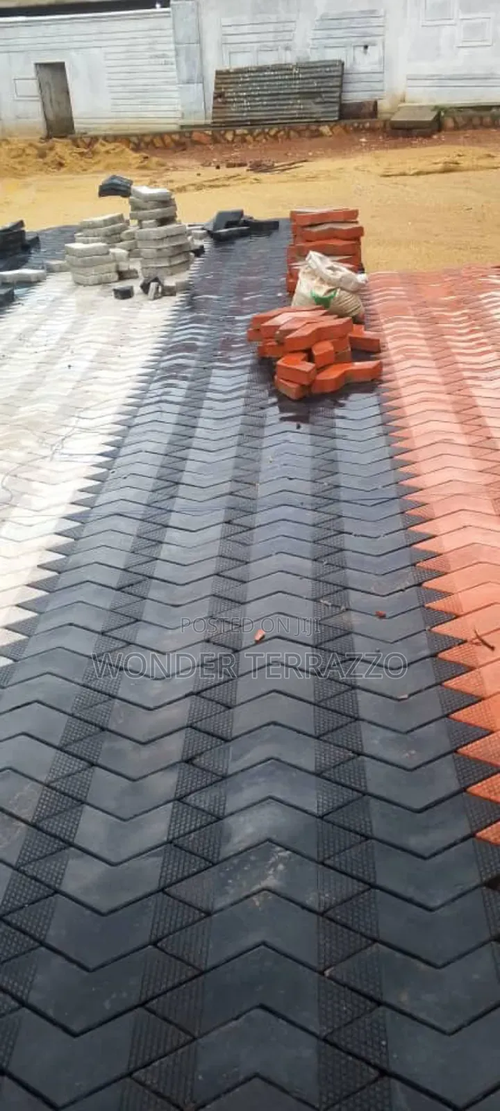 V Shape Machine Pavers With Free Delivery