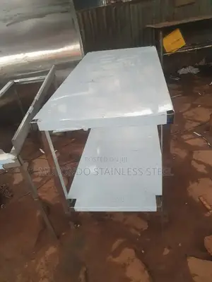 Stainless Waking Table Down