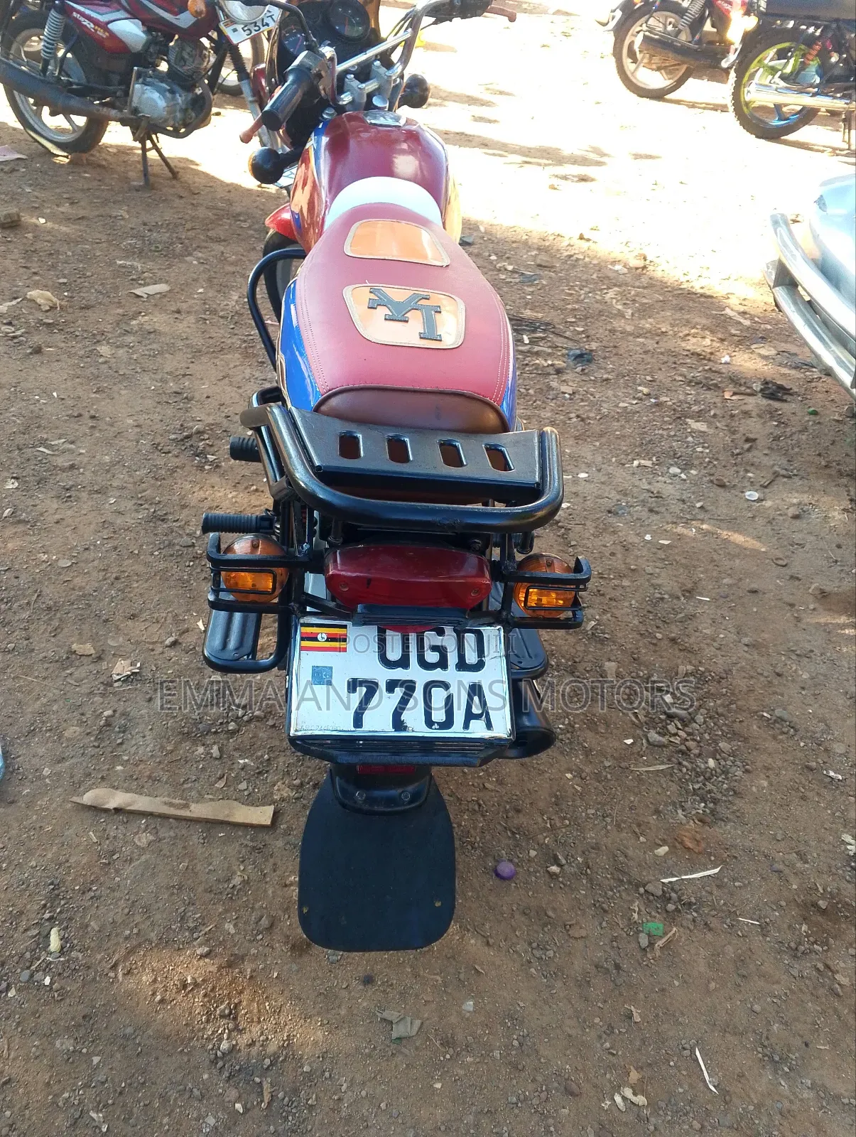 Bajaj Boxer 125 2024 Red