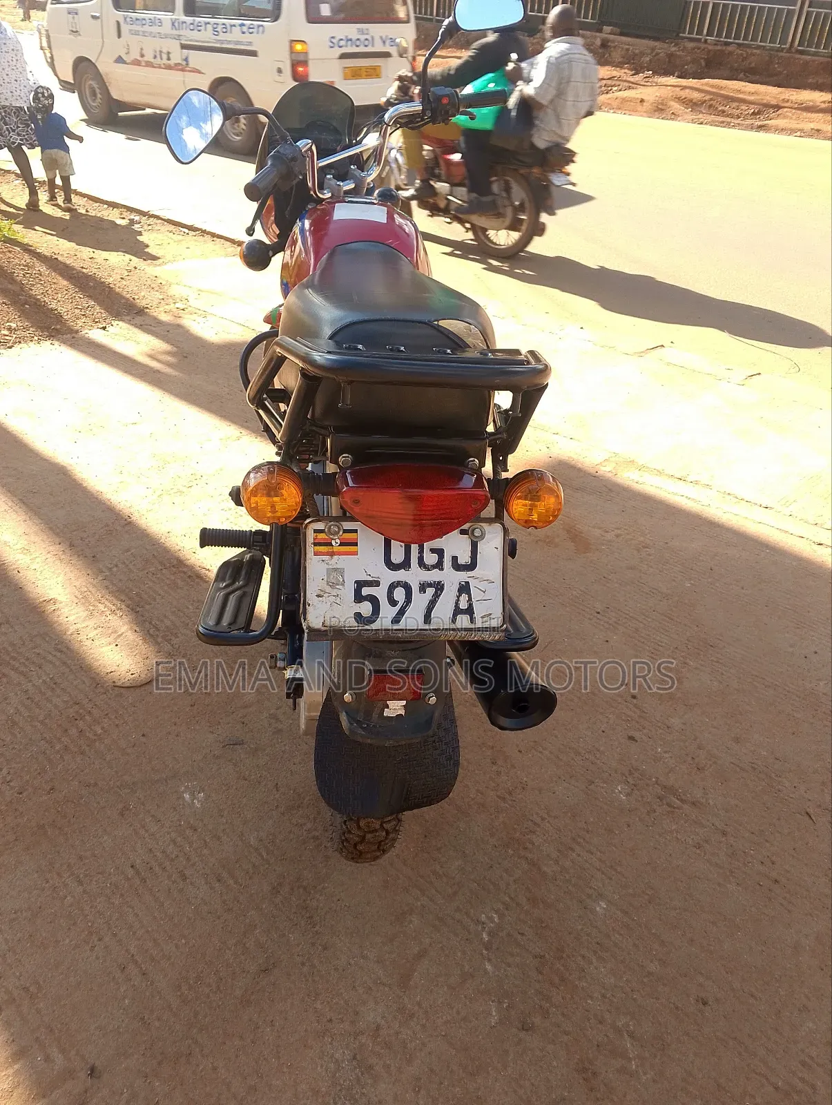 Bajaj Boxer 125 2024 Red