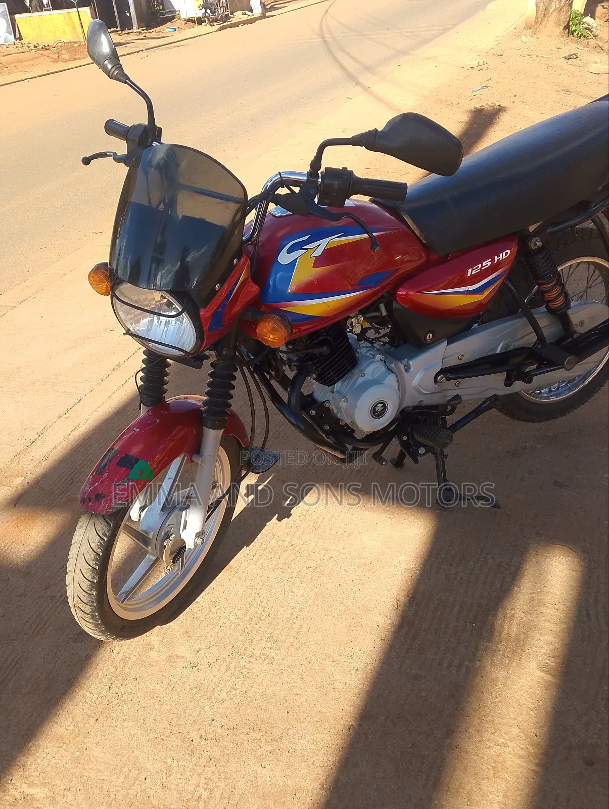 Bajaj Boxer 125 2024 Red
