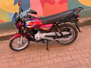 Bajaj CT 125X 2024 Red