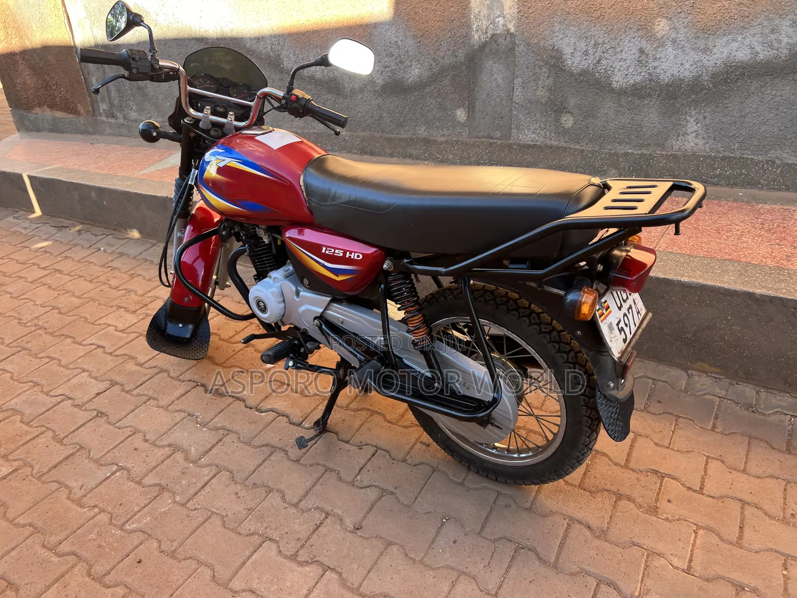 Bajaj CT 125X 2025 Red