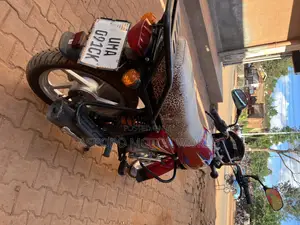 Bajaj CT 125X 2025 Red