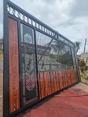 Latest Sliding Gate