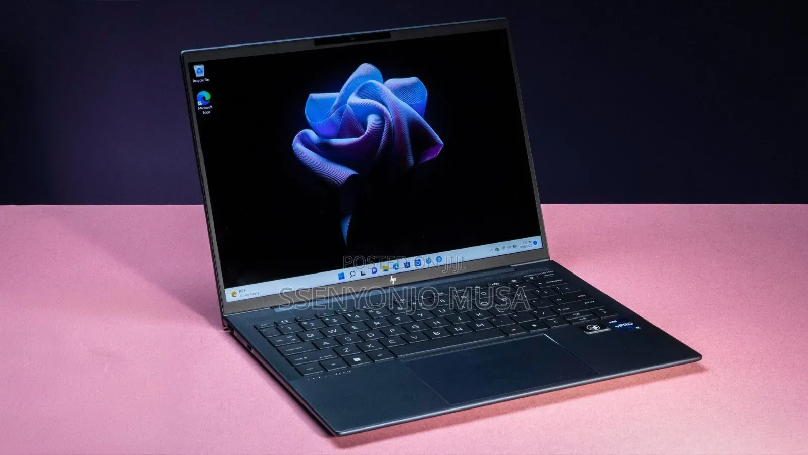 New Laptop HP Dragonfly G4 16GB Intel Core i7 SSD 512GB