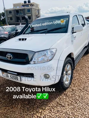 Toyota Hilux 2008 White