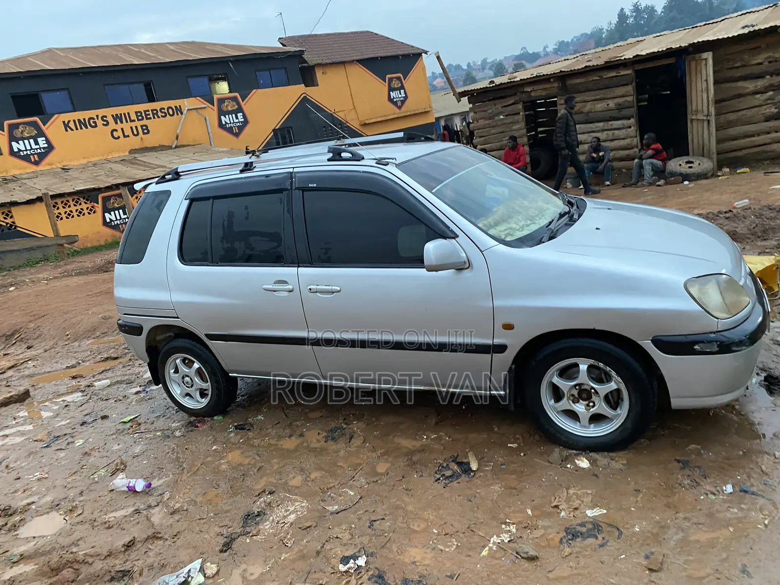Toyota Raum 2004 Gray
