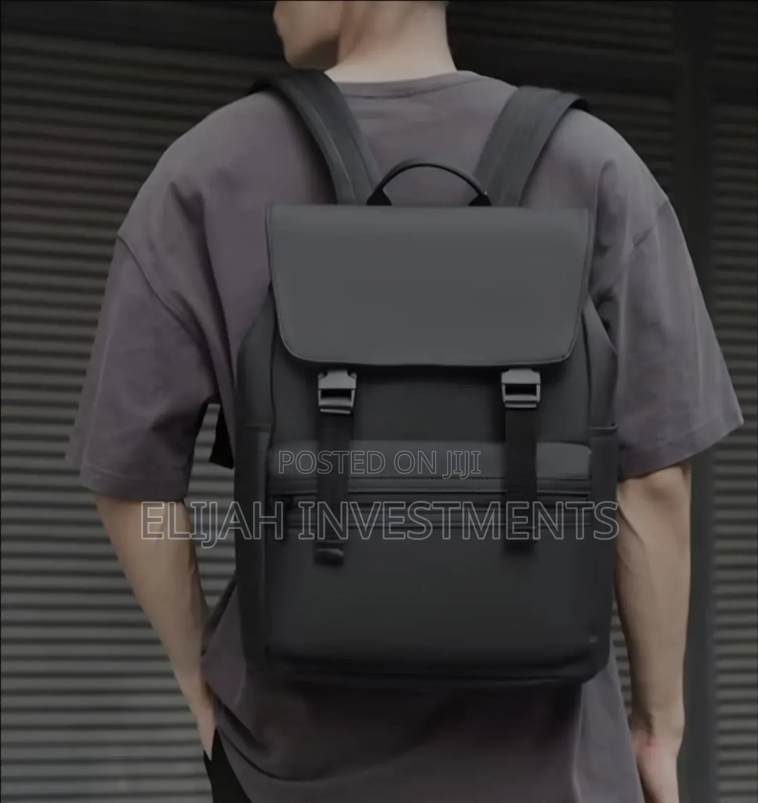 Mast Harbour Men's Solid Medium Backpack
