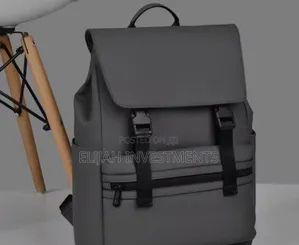 Mast Harbour Men's Solid Medium Backpack