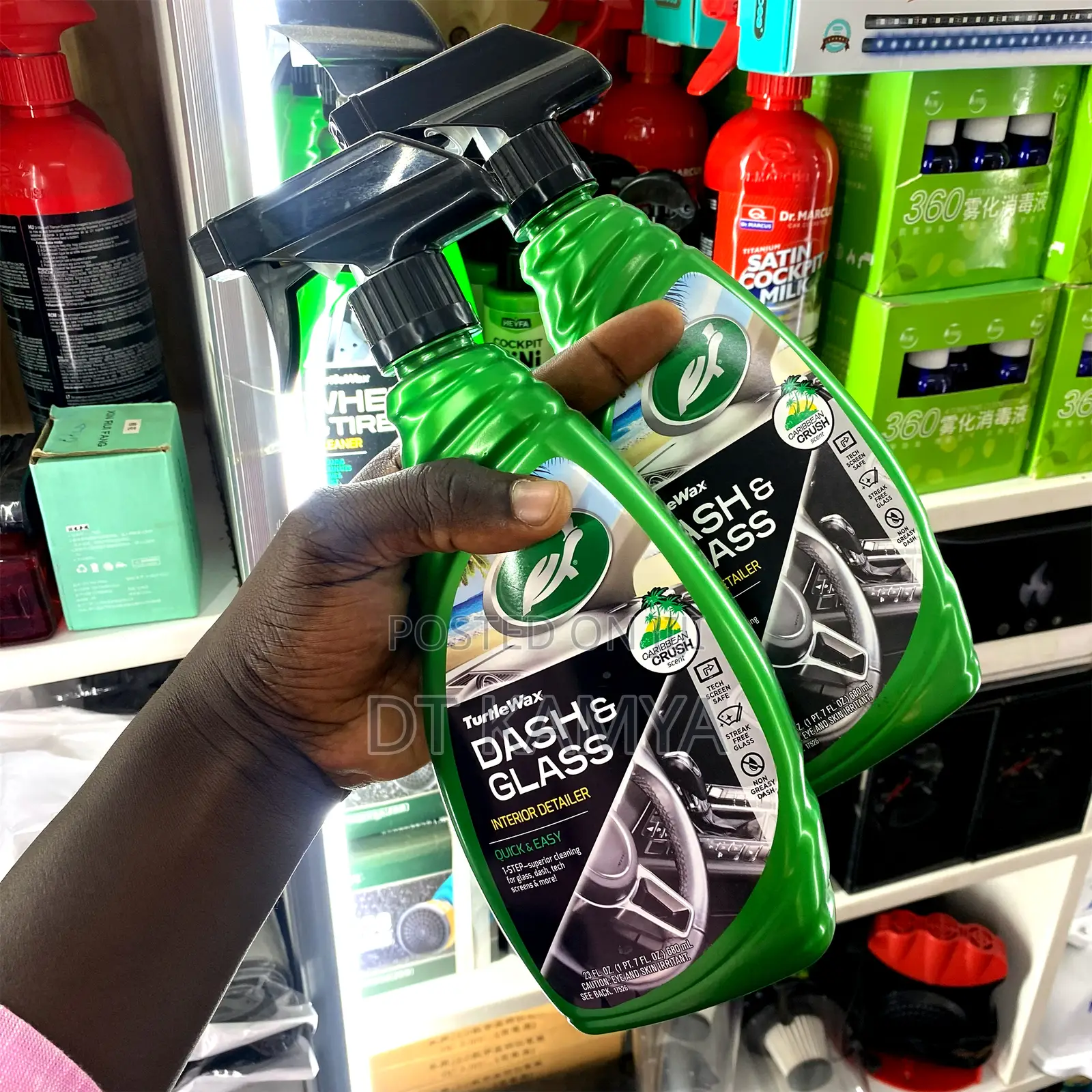 Dash Glass Interior Detailing Cleaner - Cleans Dashboards Glasses