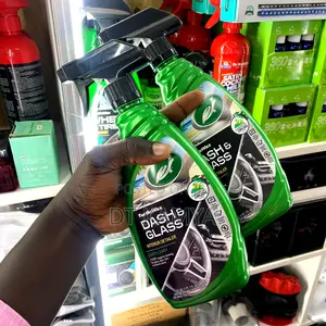 Dash Glass Interior Detailing Cleaner - Cleans Dashboards Glasses
