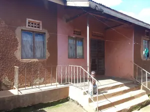 10bdrm House in Kabaka Land, Central Division for sale
