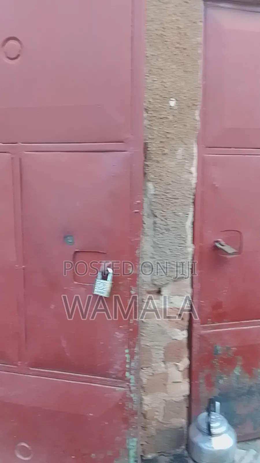 10bdrm House in Kabaka Land, Central Division for sale