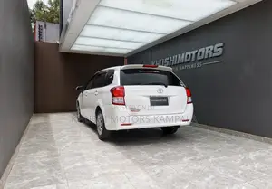 Toyota Corolla Fielder 2013 White